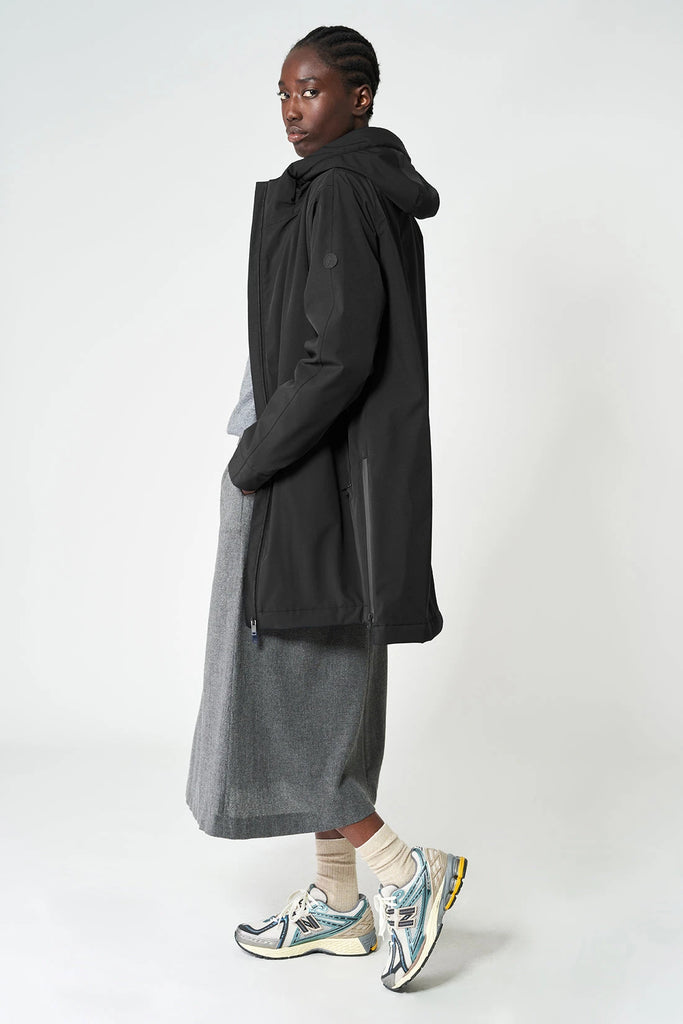 Elurra Black Tantä Rainwear FW24