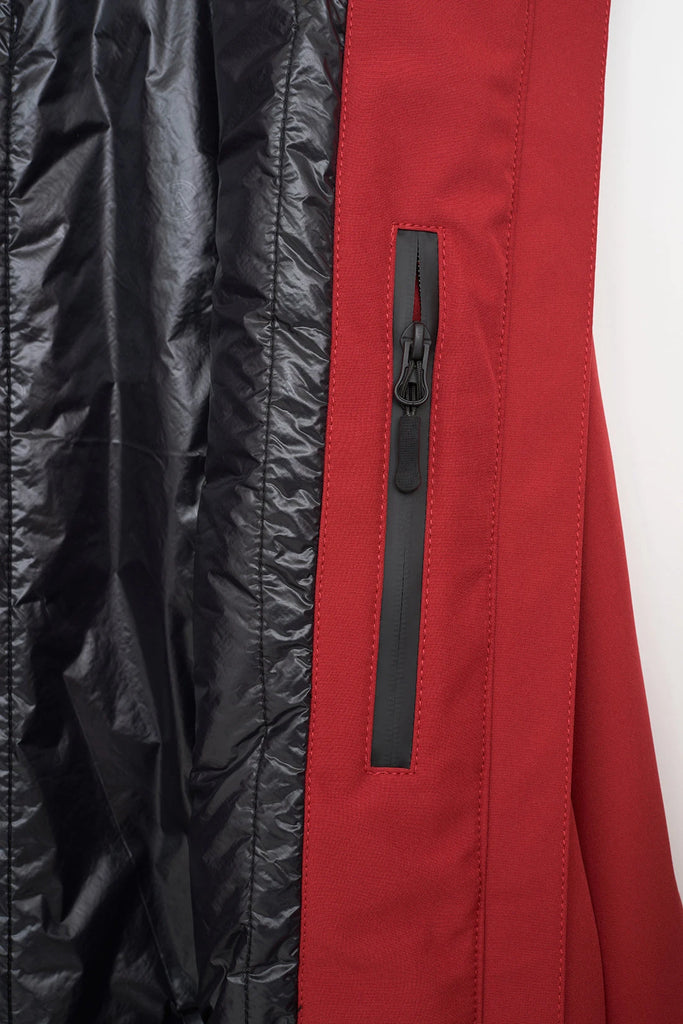 Elurra karanda red Tantä Rainwear FW24