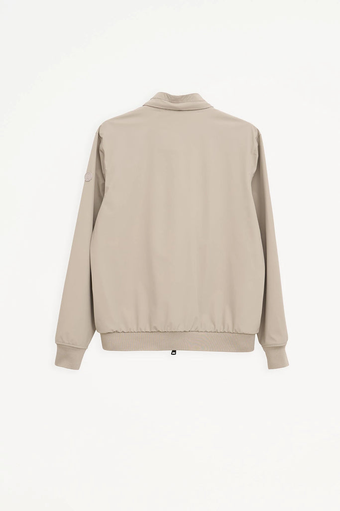 Chaqueta impermeable de hombre Tantä corta de primavera. Gris