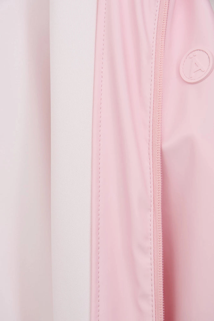 Chaqueta Impermeable Niebla de mujer Tantä. Color rosa.