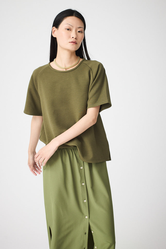  Jersey Mujer de cuello redondo Tantä Color verde. 