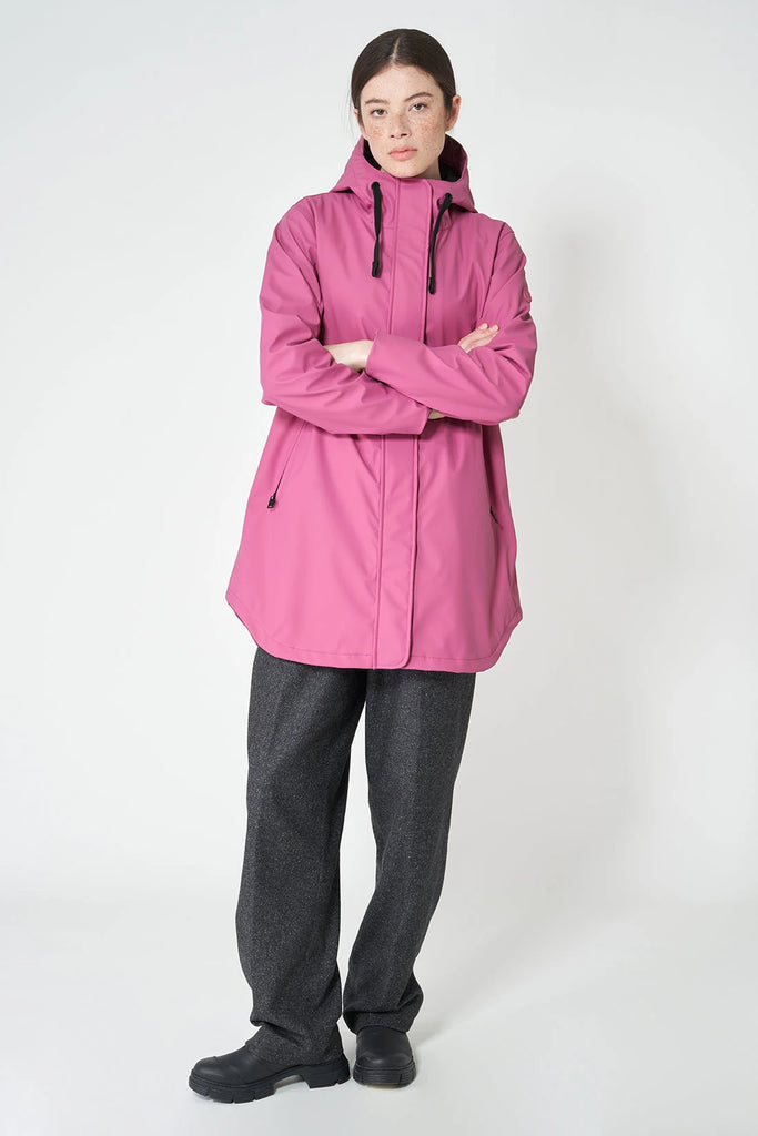 Snow Red Violet Tantä Rainwear FW24