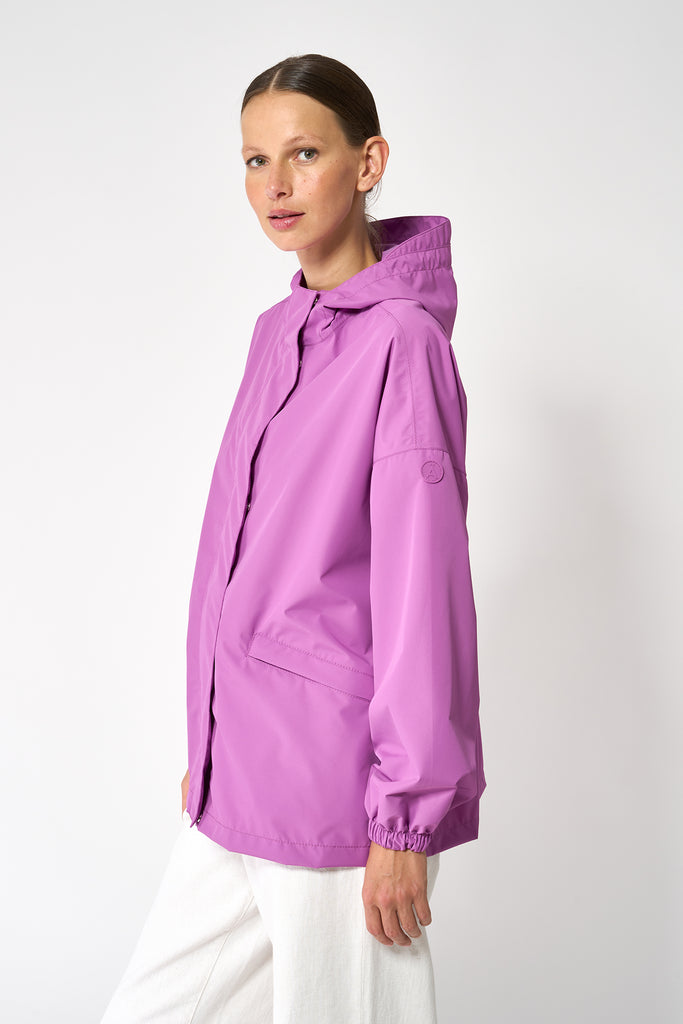 Chaqueta impermeable Lainoa de mujer Tantä  Color Violeta