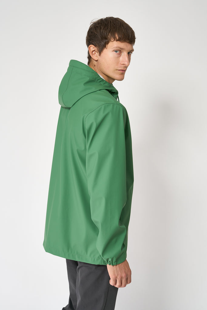 La chaqueta impermeable Ulap de Hombre Tantä. Verde