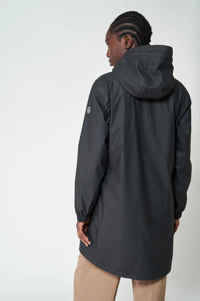 Vand Black Tantä Rainwear FW24