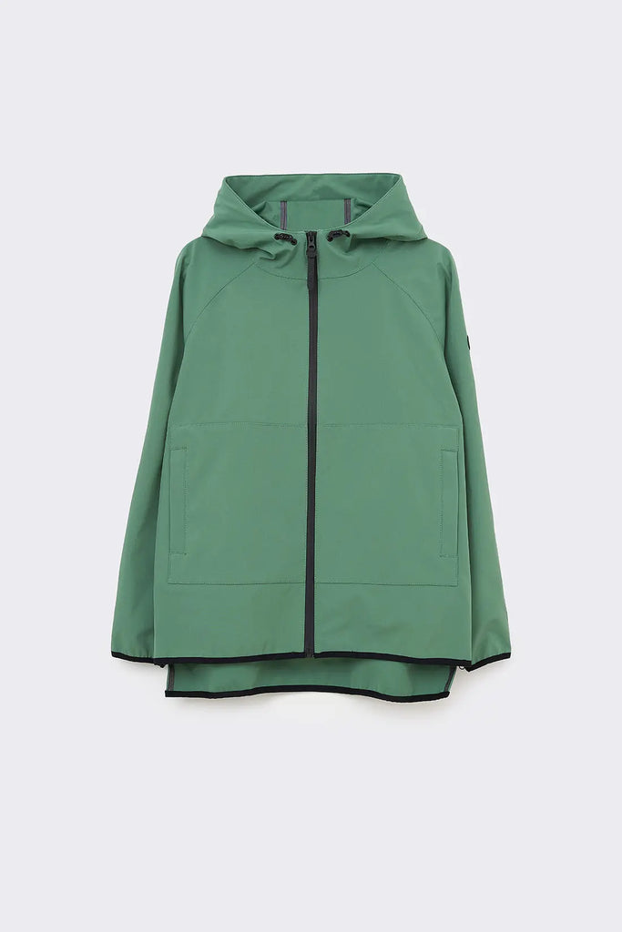 Lug Dark Ivy Tantä Rainwear SS23