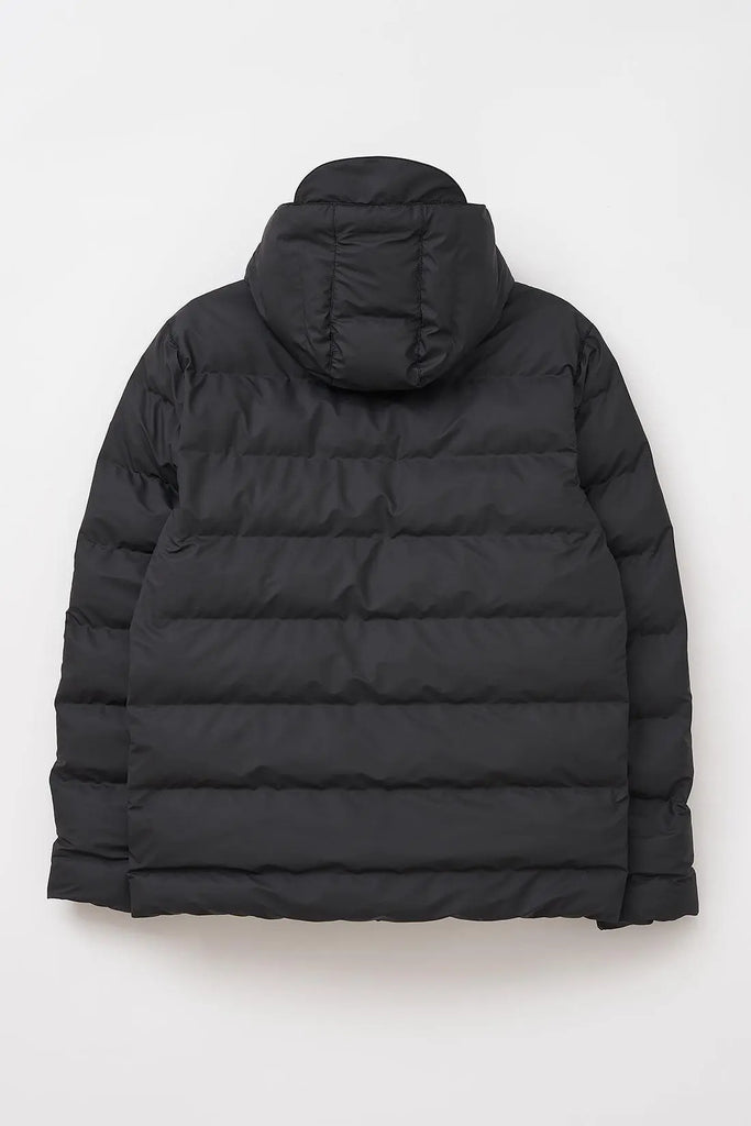 Hrom Black Tantä Rainwear FW23